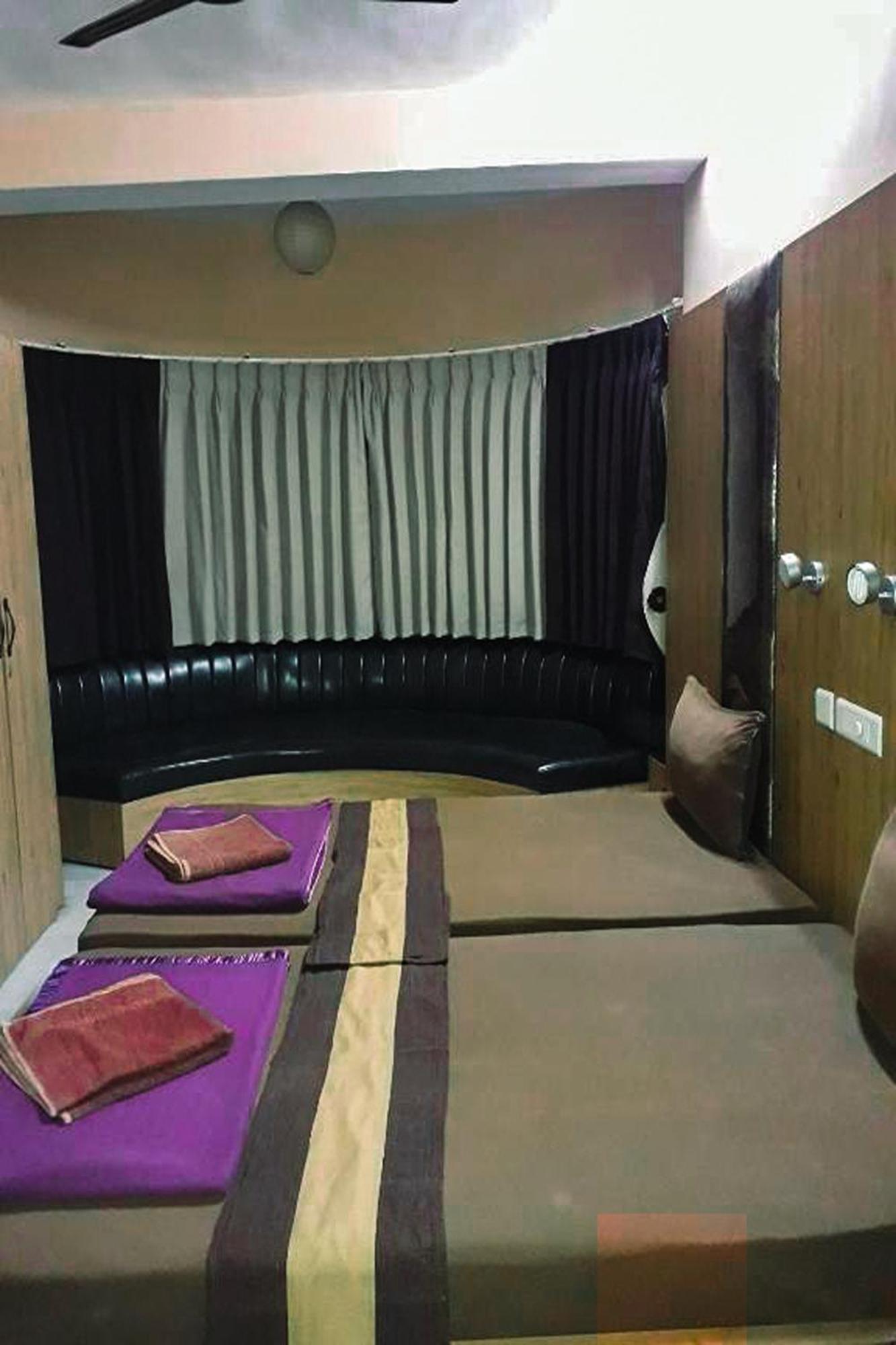 The Kei Inn & Suites Hotel Near Salt Lake Колката Екстер'єр фото
